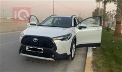 تۆیۆتا کۆرۆلا کرۆس